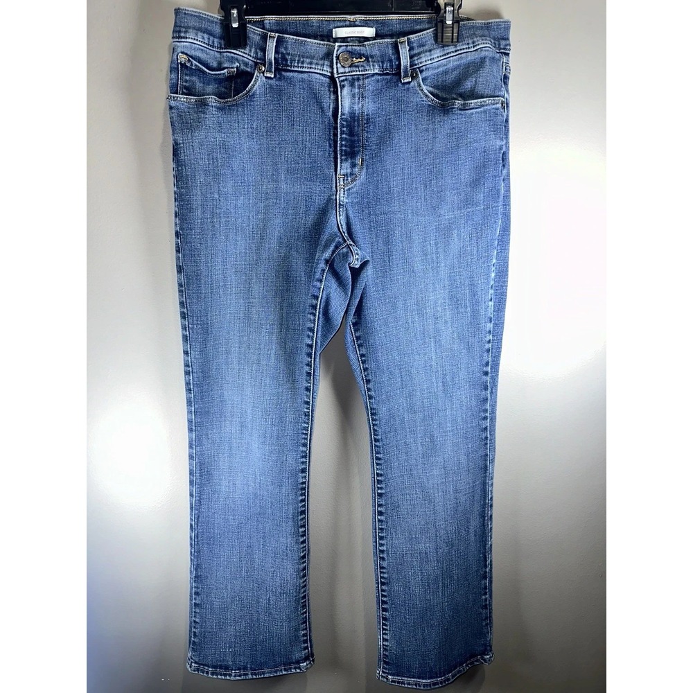 Levis Strauss Women's Classic Boot Cut Size 14 Measured 33x28 Blue Jeans Denim